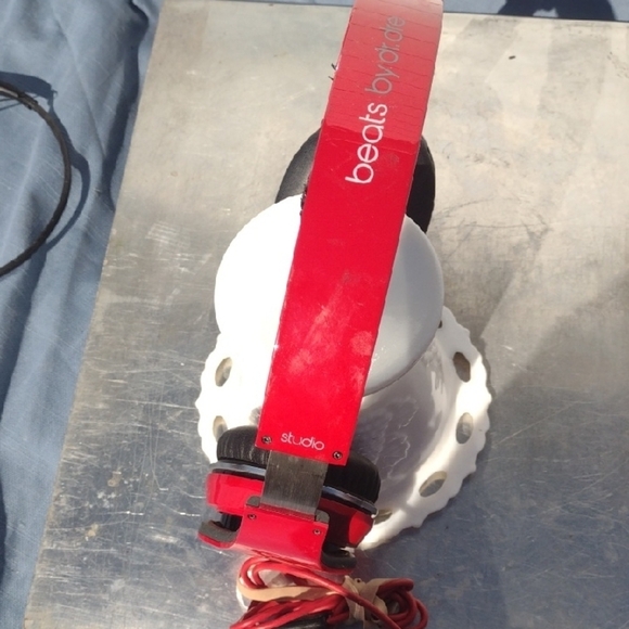 Beats by Dre Studio Red Headphones Wited - Picture 1 of 2